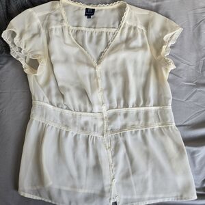 Reitmans Cream Short Sleeve Blouse